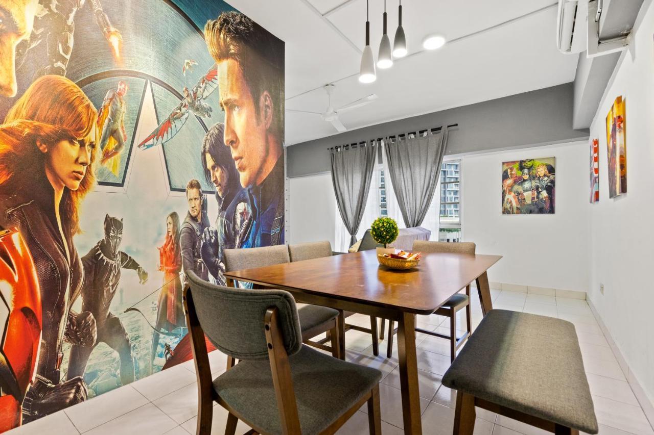 Superheroes Hideout Bukit Bintang - 13 Pax Apartment Kuala Lumpur