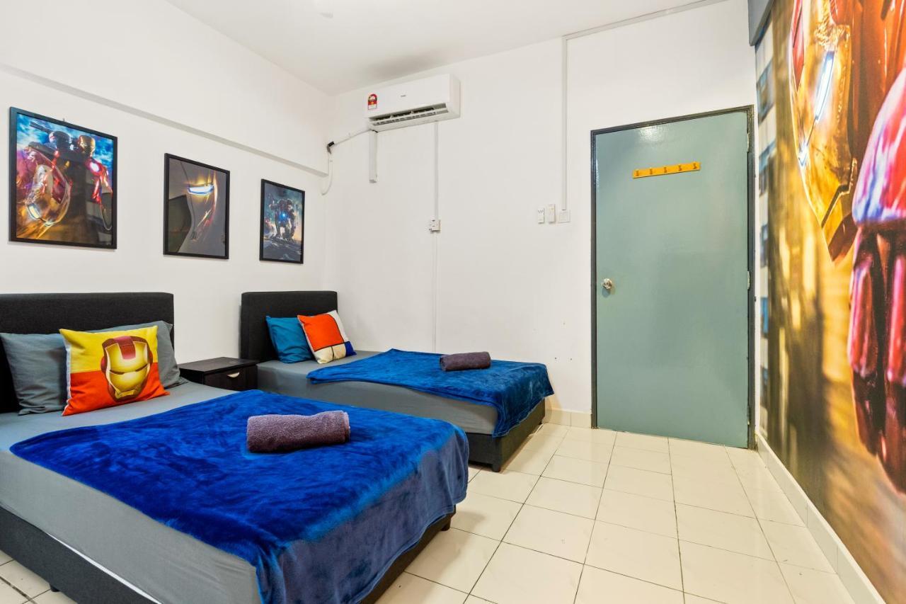 Apartment Superheroes Hideout Bukit Bintang - 13 Pax Kuala Lumpur