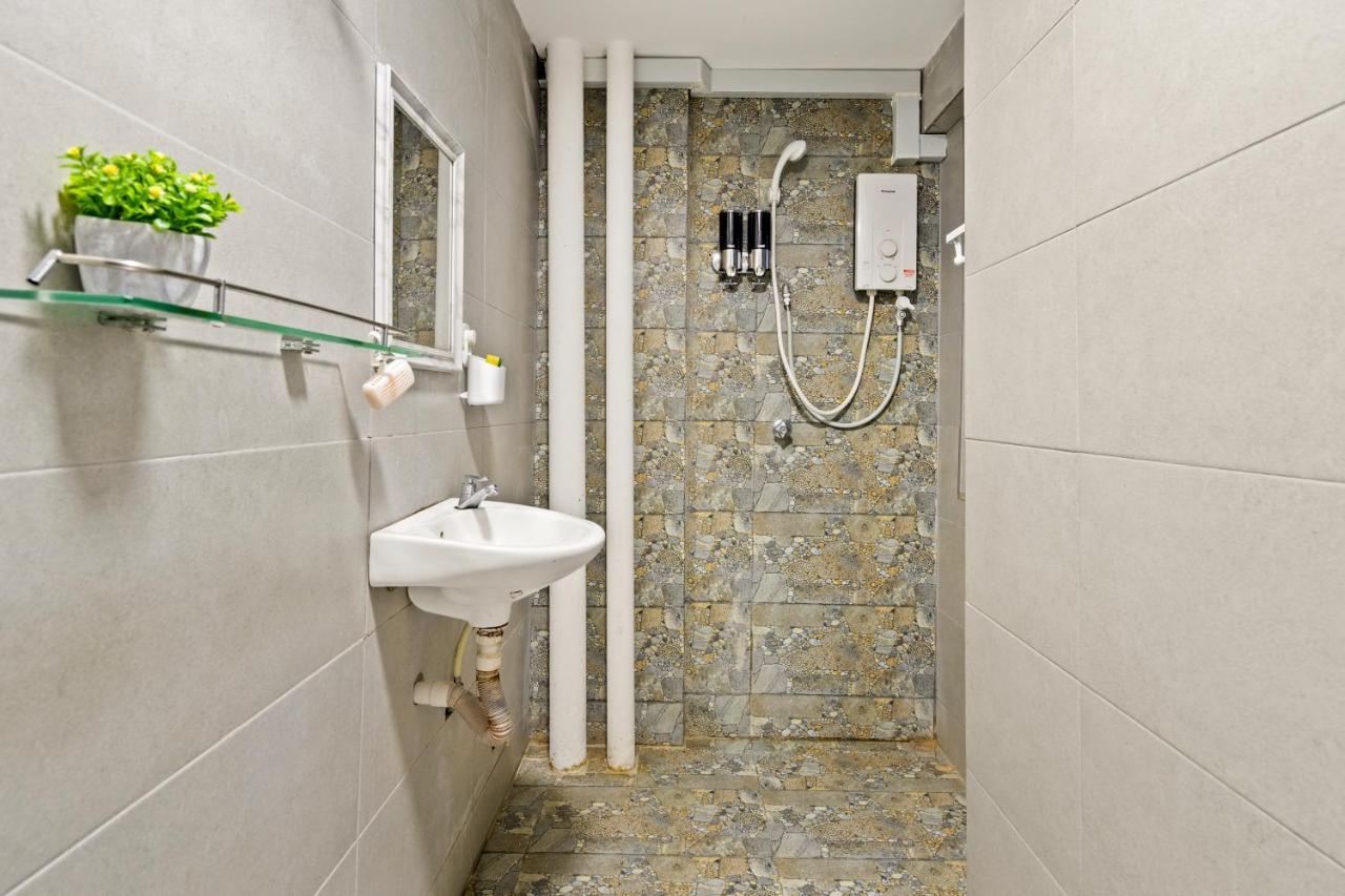 Apartment Superheroes Hideout Bukit Bintang - 13 Pax Kuala Lumpur