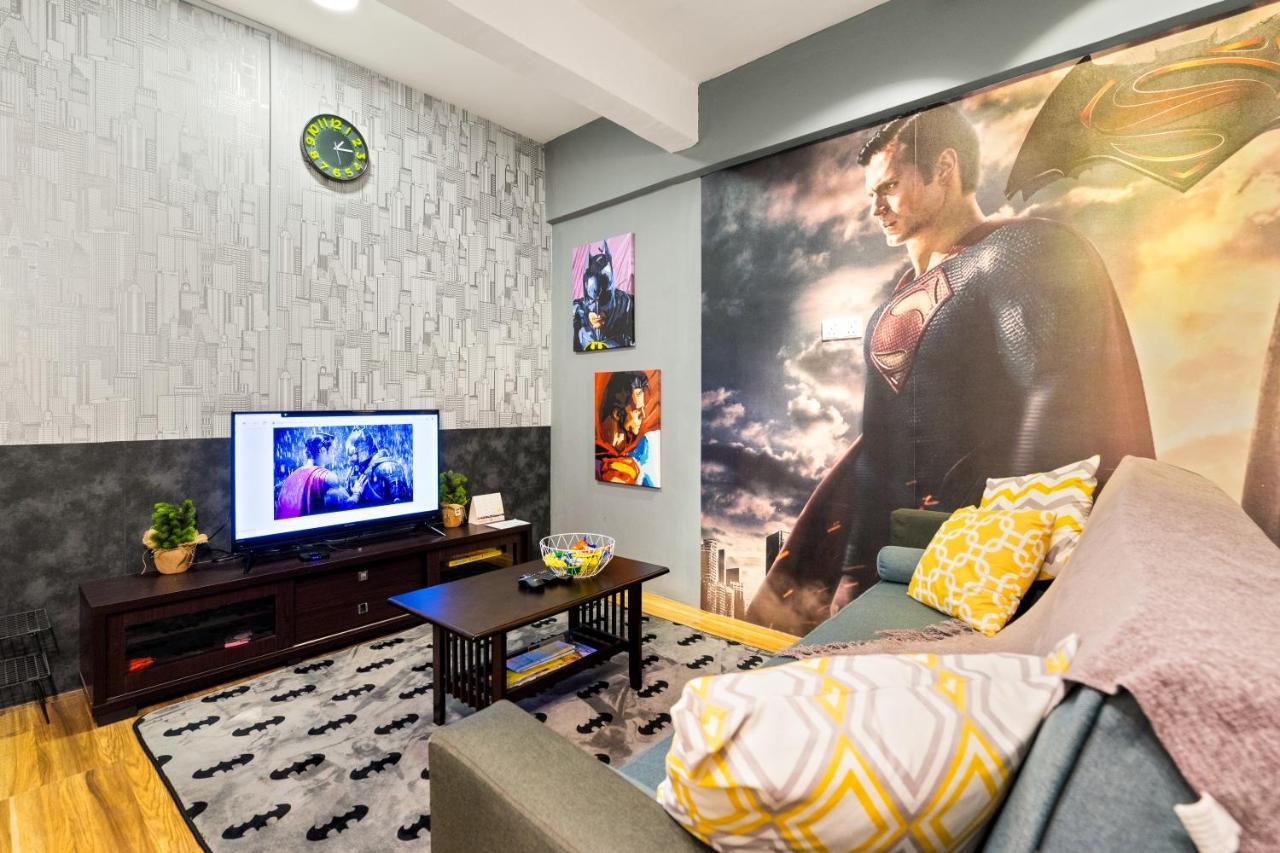 Superheroes Hideout Bukit Bintang - 13 Pax * Kuala Lumpur